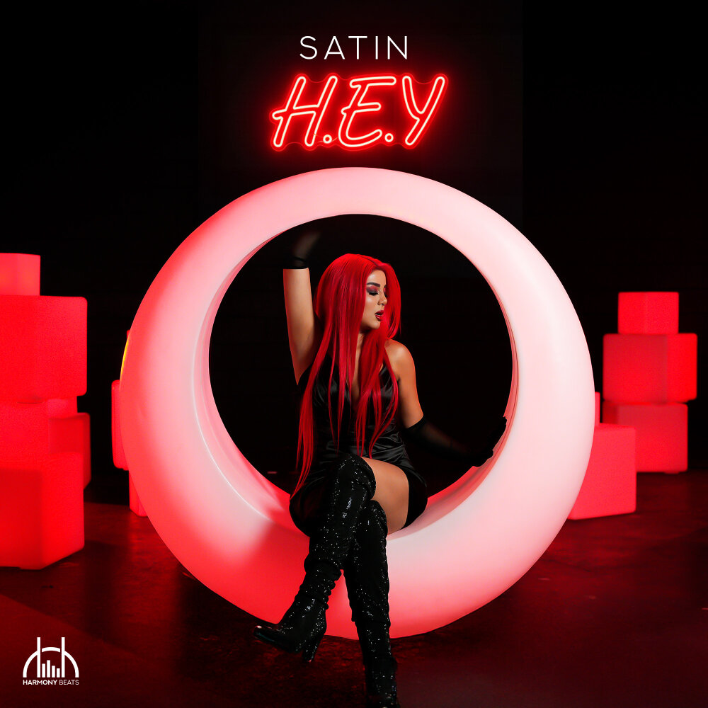 H.E.Y - Satin